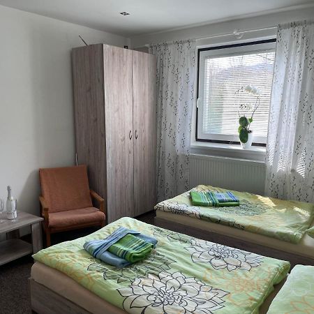 Apartmany Pri Zvonici オラフスキー・ポドザモク エクステリア 写真