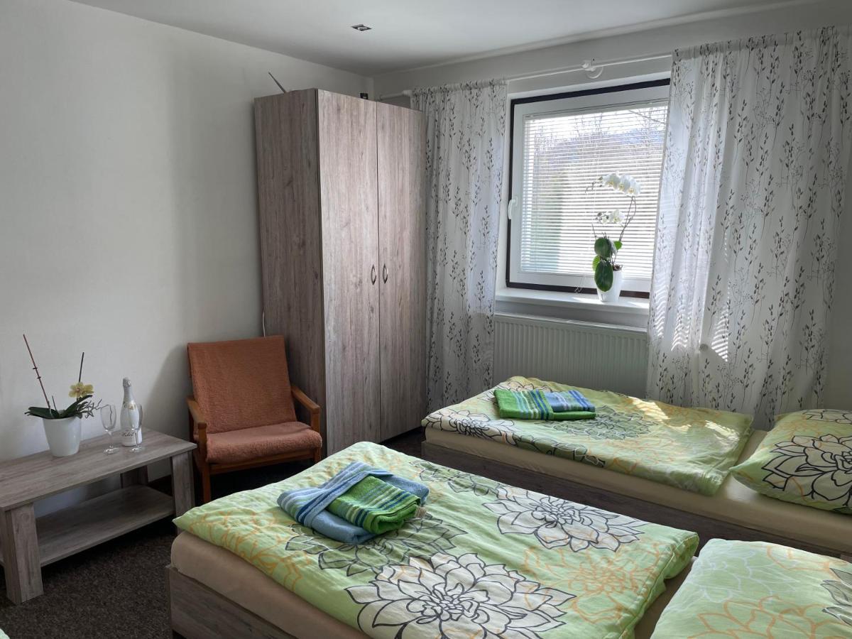 Apartmany Pri Zvonici オラフスキー・ポドザモク エクステリア 写真